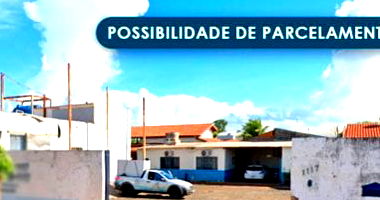 Terreno 360 m² com edificação, desocupado, ideal para construção