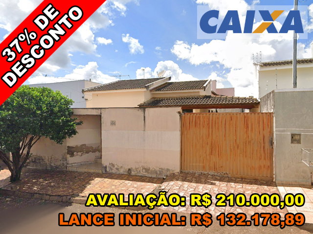 Casa com 2 quartos, 2 banheiros e 288m² de terreno