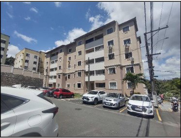 Apartamento 2 quartos com varanda e área de serviço, 46m² privativos