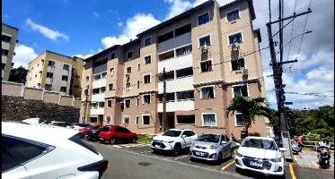 Apartamento 2 quartos com varanda e área de serviço, 46m² privativos