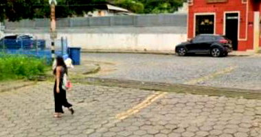 Fração ideal de 122m² em Prédio Industrial no Porto Novo