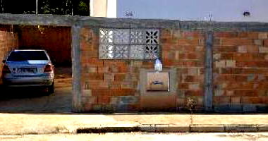 Casa com 2 quartos em Bom Despacho/MG