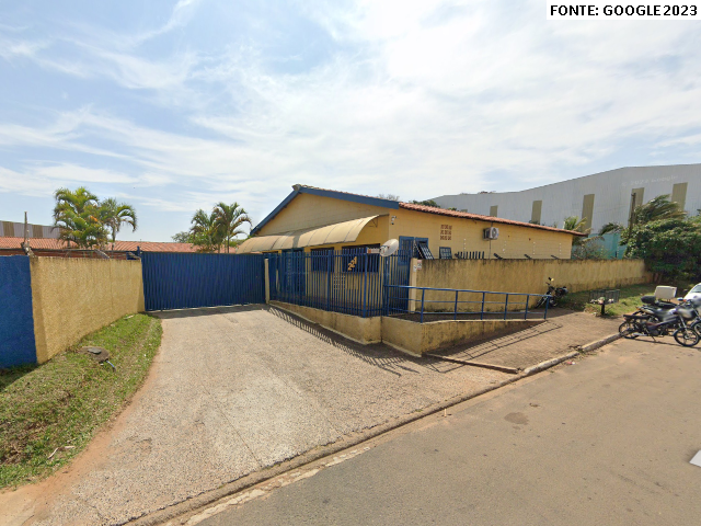 Nua Propriedade Terreno 9000m² com Edificações e Benfeitorias