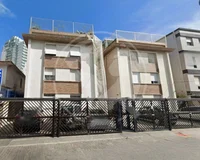 Apartamento com 2 quartos e 73m² em Santos - Gonzaga
