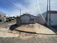 Casa com 2 Quartos e 1 Vaga em Bela Vista