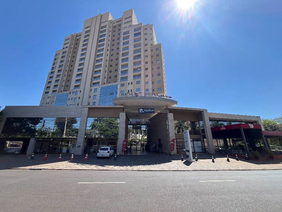 Apartamento Hotel em Ribeirão Preto com 2 Quartos e 1 Vaga