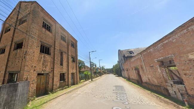Área de Terras com Benfeitorias em Caxias do Sul/RS
