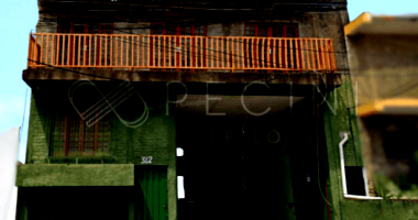 Galpão Comercial Amplo com 932m² de Área Construída