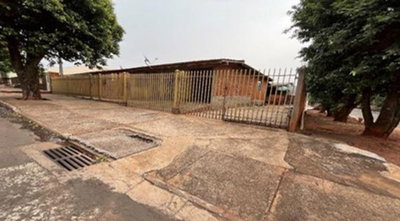 Casa Residencial Ocupada com 155m² de Área Construída