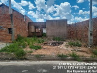 Terreno amplo de 165m², ideal para construção residencial
