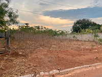 Terreno em Loteamento Dama de Ouro II