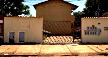 Sobrado com 2 Quartos em Águas Lindas de Goiás