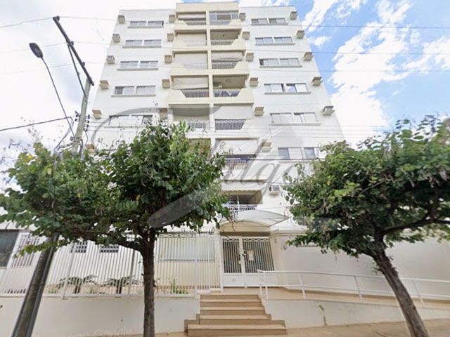 Apartamento 3 quartos, 2 banheiros, 2 vagas, 133m² construídos
