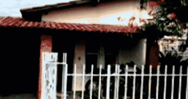 Casa com 135m² construída, terreno 300m², ocupada