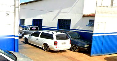 Imóvel Comercial com 2 salas e barracão em Unaí/MG