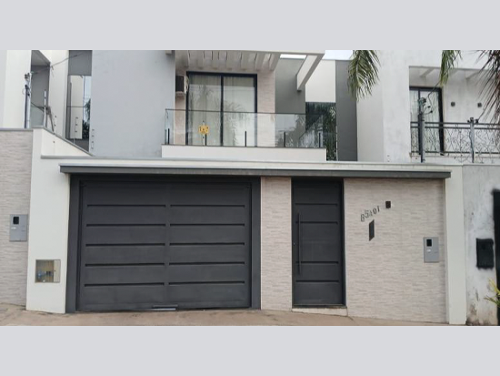 Casa 167m² Privativos -