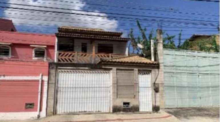 Casa 310m² em Campos dos Goytacazes/RJ - Ocupada