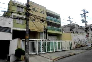 Loja comercial ocupada com 290 m² de área privativa
