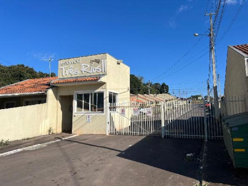 Casa com 2 quartos em Campo Largo/PR