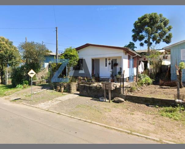 Casa com 360m² e terreno em São Francisco de Paula