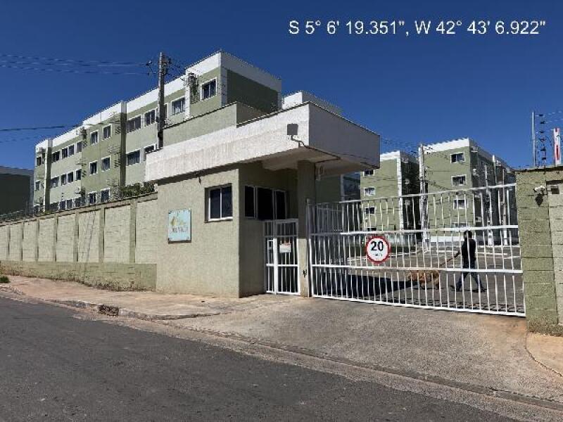 Apartamento 2 quartos, 1 banheiro e 1 vaga, 45,45 m²