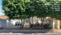 Casa com 2 quartos em Prata/MG