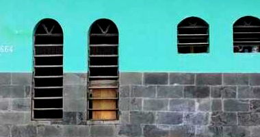 Casa padrão ocupada com 116m² terreno e 98m² construída