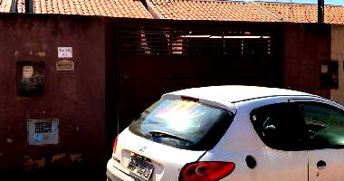 Casa com 2 Quartos e Área de Serviço em Jardim Santa Emília
