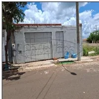 Casa com 48,05 m², 180 m² de terreno, 1 quarto, 1 banheiro, desocupada