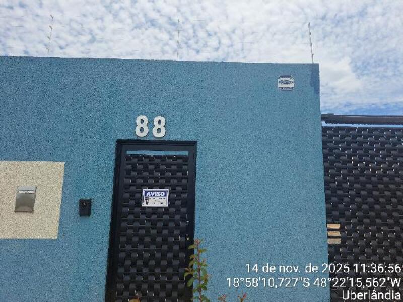 Casa com 2 Quartos em Uberlândia - Leilão Caixa