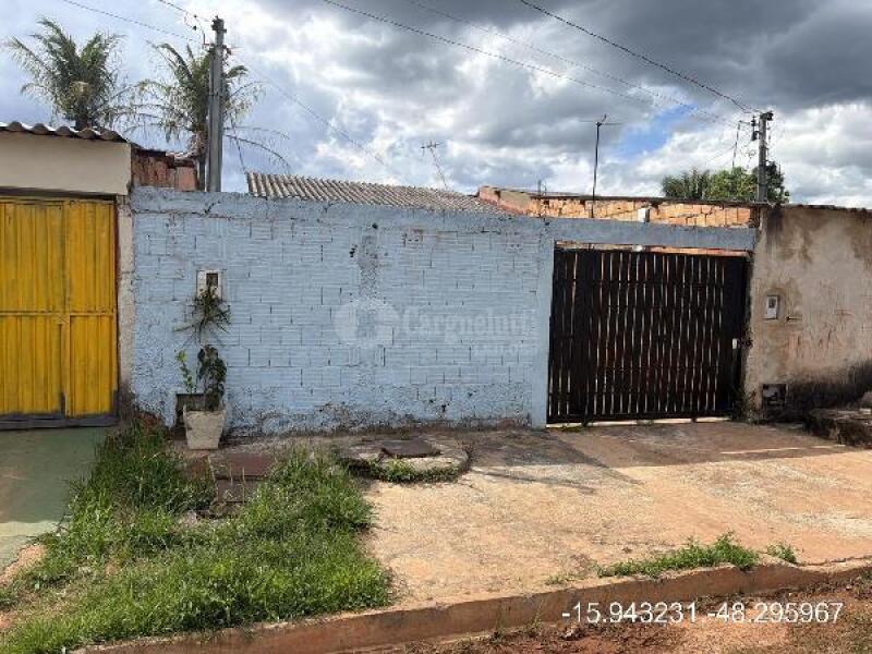 Casa com 2 quartos, 1 banheiro, 59m² em Santo Antônio do Descoberto