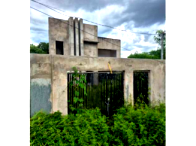 Casa inacabada com terreno de 210m² em Várzea Grande/MT