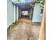 Casa residencial simples com terreno e 1 quarto