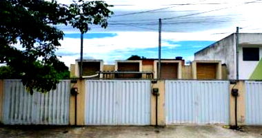 Casa Ocupada em Duque de Caxias/RJ com 2 Quartos