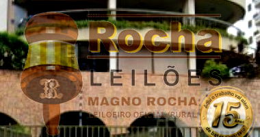 Apartamento com 3 suítes, 3 dormitórios, 3 banheiros e 3 vagas, desocupado