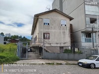 Casa com 2 quartos e 1 vaga em Caxias do Sul