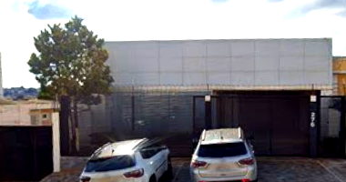 Casa com 474,05 m² em Alto da Boa Vista, Ocupada