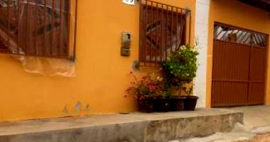 Casa residencial com 0 quartos e 0 banheiros, área construída não informada, imóvel ocupado