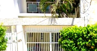 Sobrado Duplex com 3 Quartos e Quintal em Paramoti/CE