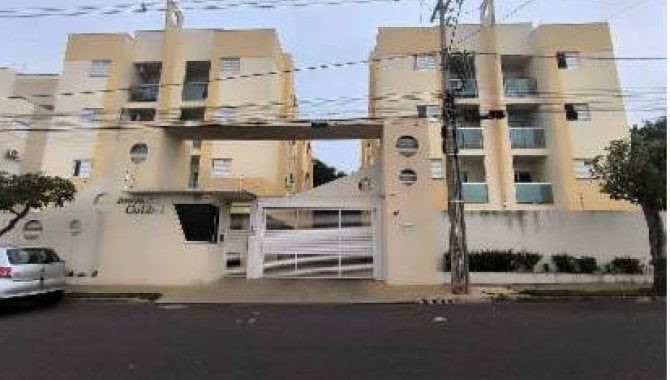 Apartamento com 2 Quartos em Birigui - SP
