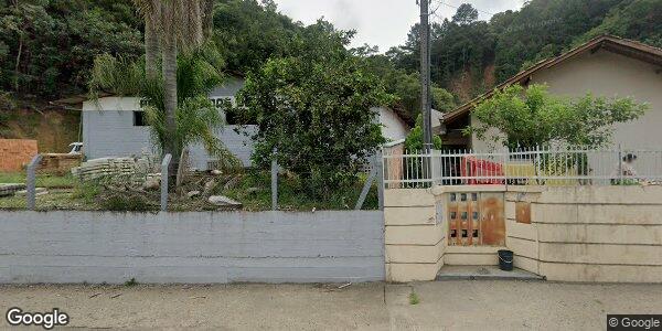 Escritório e Garagem em Terreno de 506,61m² em São Bento do Sul