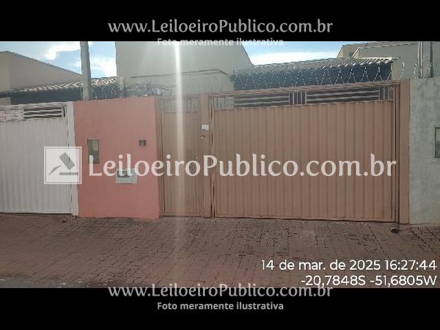 Casa com 2 quartos, 1 banheiro, 1 vaga, 47,5m² construída