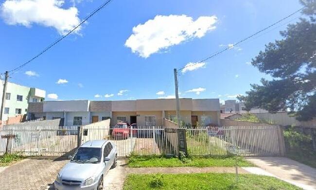 Casa com 2 quartos e 1 banheiro, 59,97 m² construída, desocupada