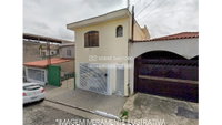 Residencial com 3 casas, 3 quartos, 3 banheiros, garagem e área construída 274m²