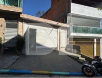 Casa com 2 Quartos, 74m² de Área Construída -