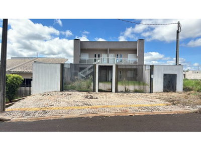 Casa ocupada com 58 m² e 1 vaga