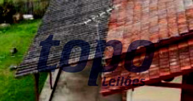 Casa com Terreno em Lages/SC - Rua Rubens de Arruda Ramos, 881