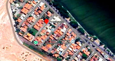 Terreno com Residência em Saquarema - 50% do Lote