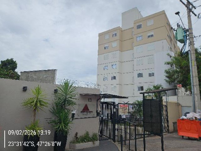 Apartamento com 2 quartos, 2 banheiros e 1 vaga de garagem