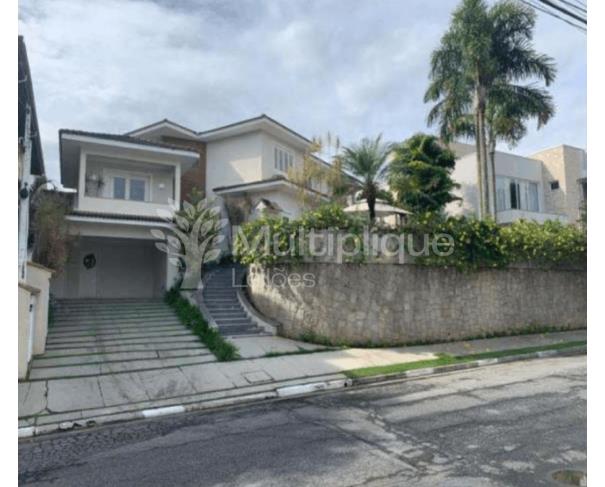 Casa em Mogi das Cruzes com 424,78 m² de área útil